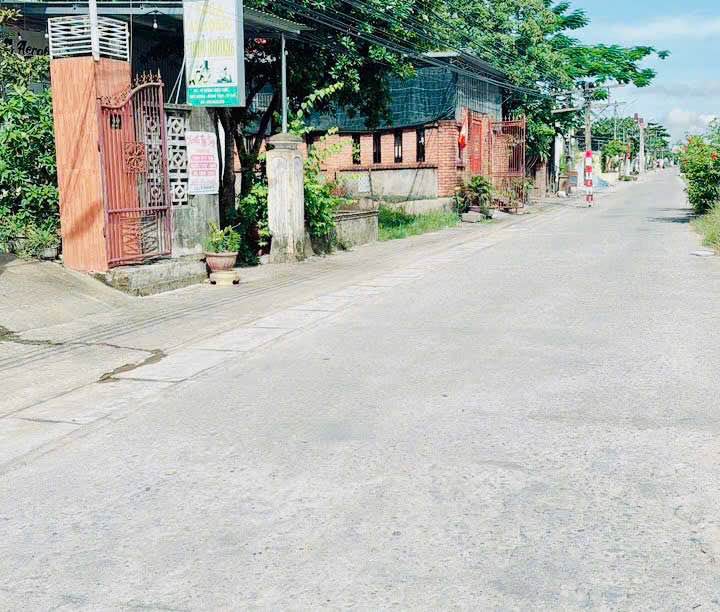 Bán đất lô góc mặt tiền đường Dương Thiệu Tước, Thừa Thiên Huế