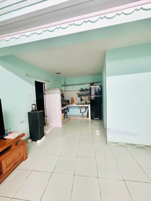 Nhà xinh nở hậu gần Võ Văn Kiệt, giá yêu thương