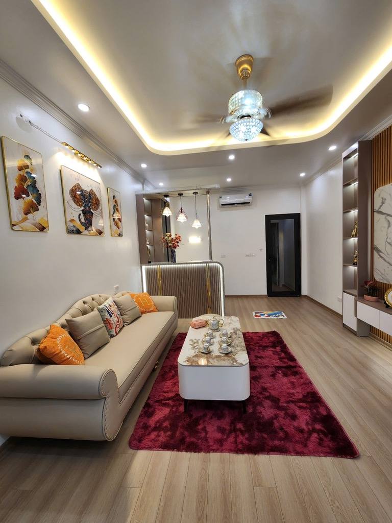 Bán nhà phân lô Thái Hà, ô tô qua cửa, 45m2, 5 tầng, 17.65 tỷ