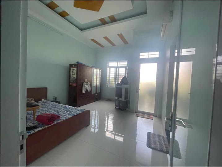 Bán nhà 100m2, 1 trệt 2 lầu, 3 ngủ, hẻm Nguyễn Hữu Cảnh, Vũng Tàu - 9.5 tỷ