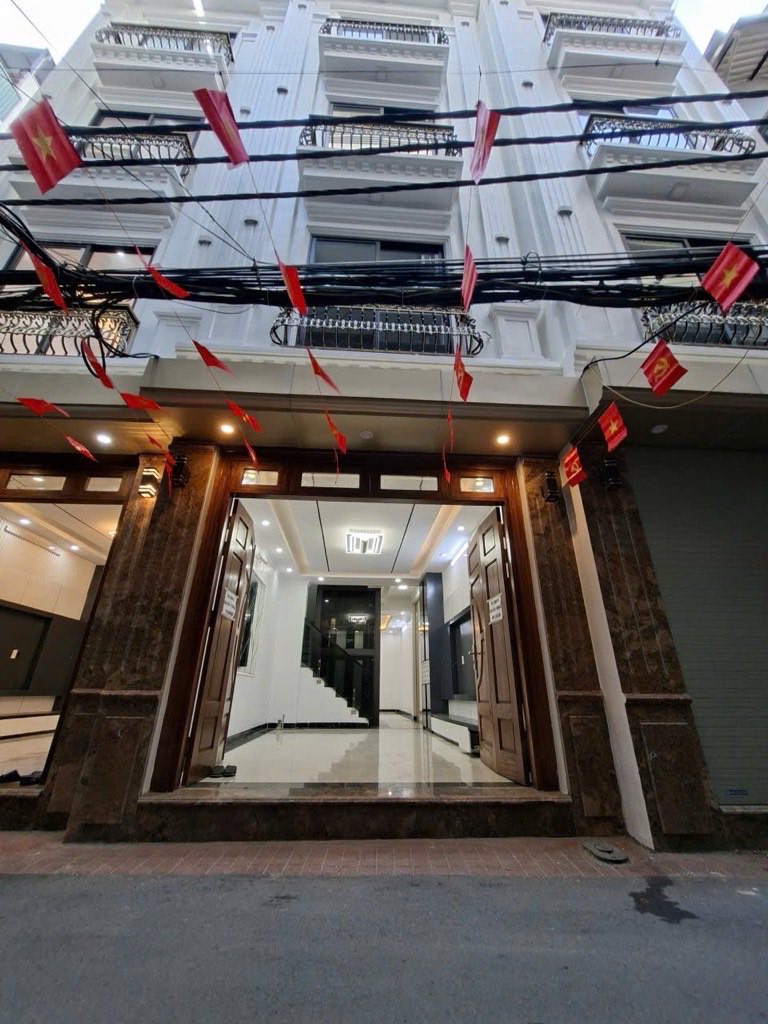 Nhà Tây Hồ 55m² mới keng, thang máy, kinh doanh đỉnh, giá nhỉnh 13,5 tỷ