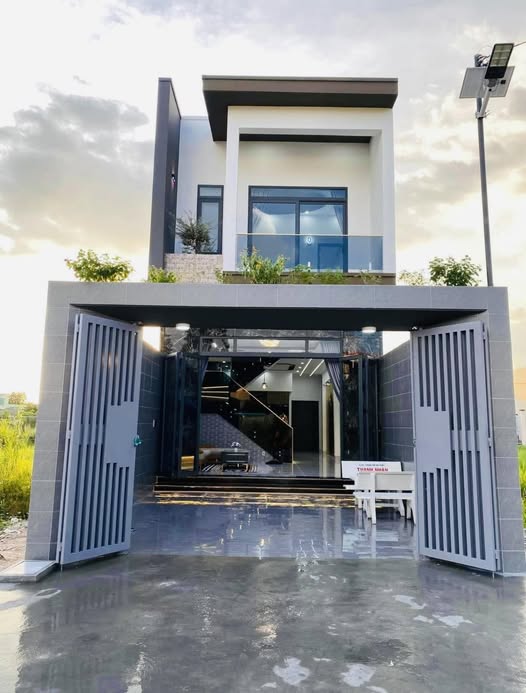 Chính chủ bán gấp nhà 1 trệt 1 lầu, full nội thất, sổ hồng riêng, chỉ 950 triệu