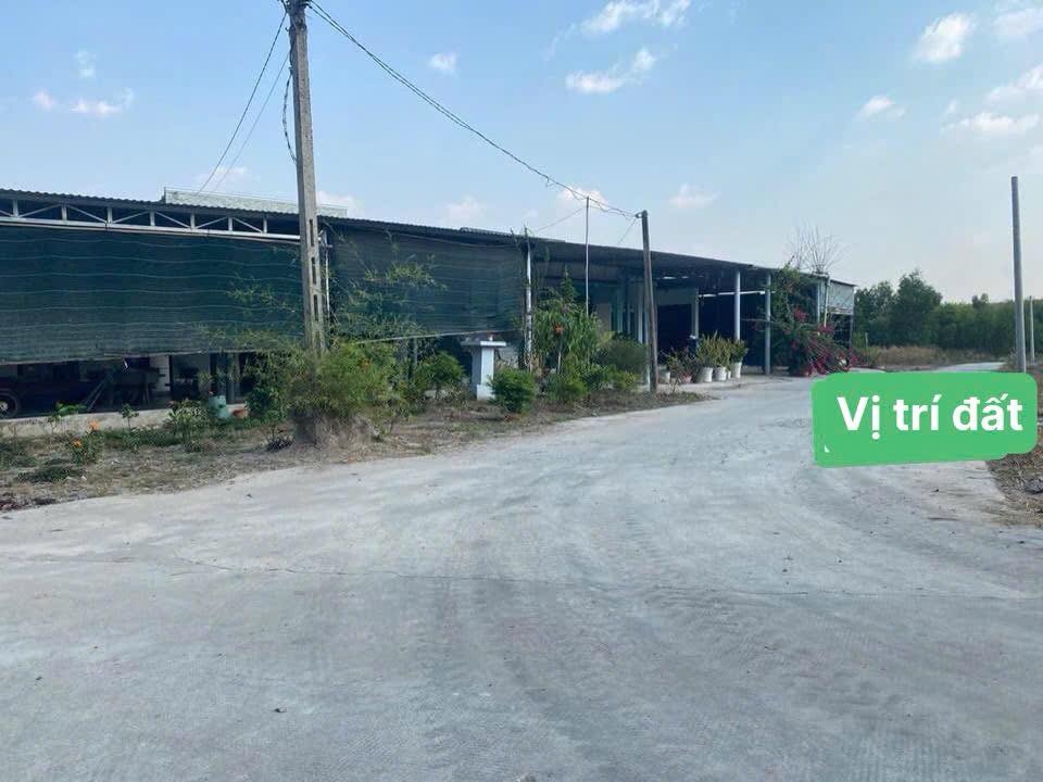 Bán đất nền 597m² mặt tiền 15m, phường Minh Thành, Bình Phước