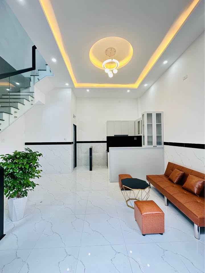 Nhà 3 tầng hẻm Võ Mười, Quy Nhơn, giá 2,95 tỷ