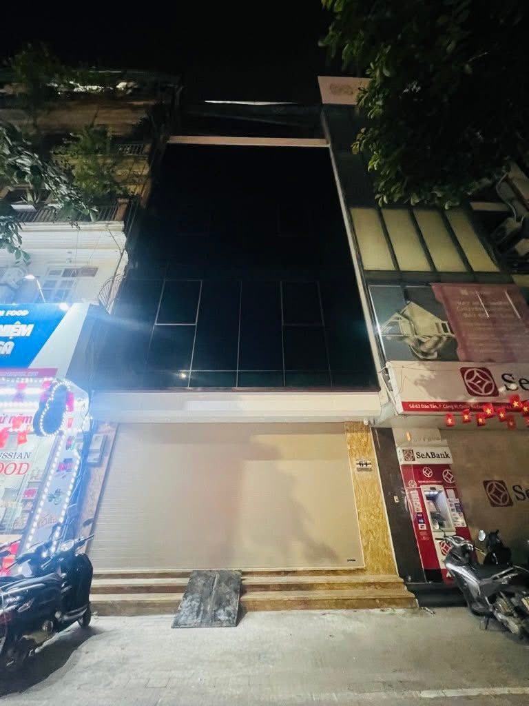Tuyệt phẩm nhà mặt phố tại vị trí đắc địa nhất phố Đào Tấn, Ba Đình, Hà Nội