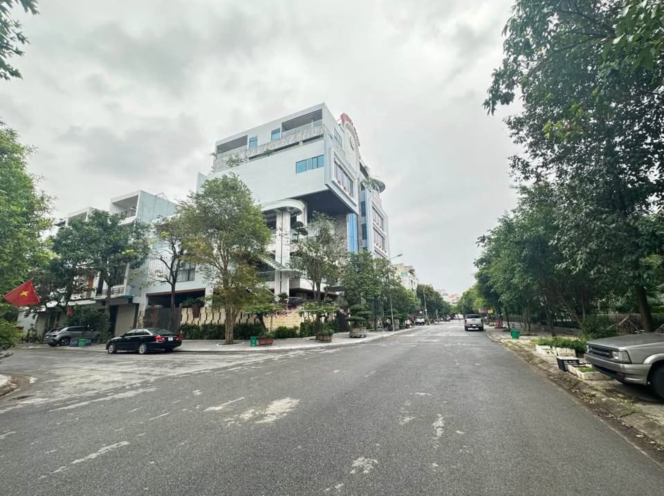 Đất vàng Cẩm Thủy, Thanh Hóa, 80m2, hướng Đông Bắc, đường 8,75m, sổ đỏ sẵn sàng