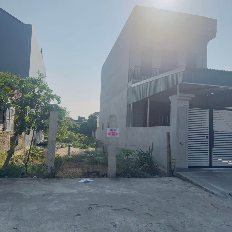 Chính chủ gửi gắm cơ hội sở hữu lô đất đắc địa tại khu A, Chợ Dầu, phường Đông Hoa Lư, thành phố Tam Điệp