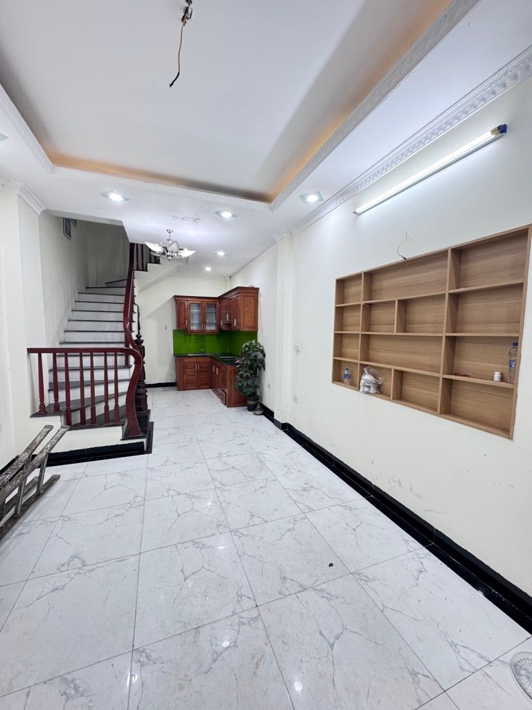 Bán nhà riêng 5 tầng tại Hà Trì, Hà Đông, 33m2, ô tô đỗ gần, nội thất đẹp