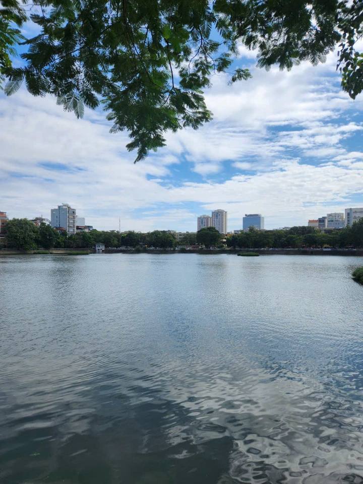 Nhà Tây Sơn, Đống Đa, 31m², 6 tầng, 9 tỷ, ngõ ô tô tránh, view hồ