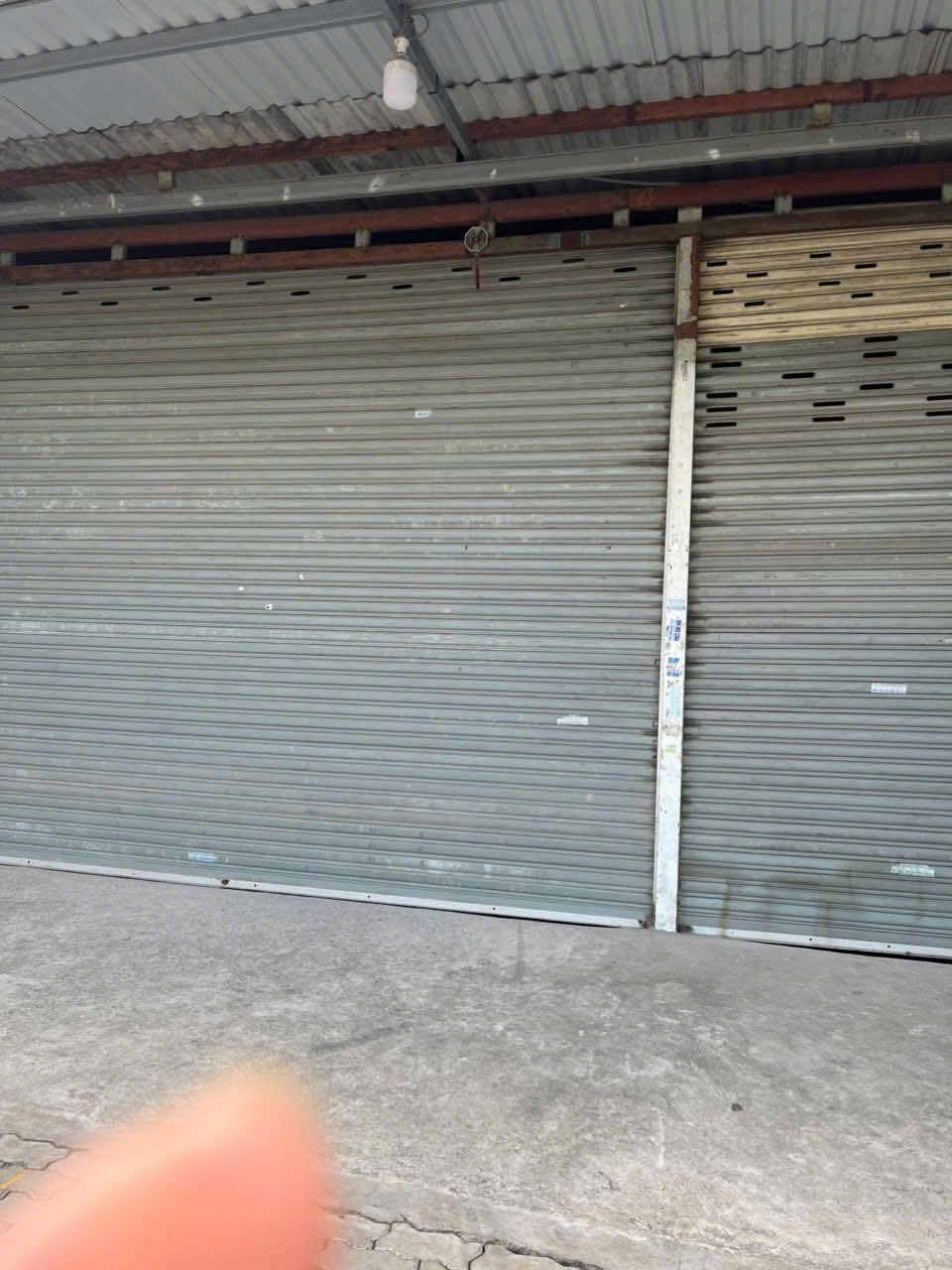 Nhà mặt tiền đường Trịnh Thị Miếng, Hóc Môn, diện tích khủng 8m x 25m