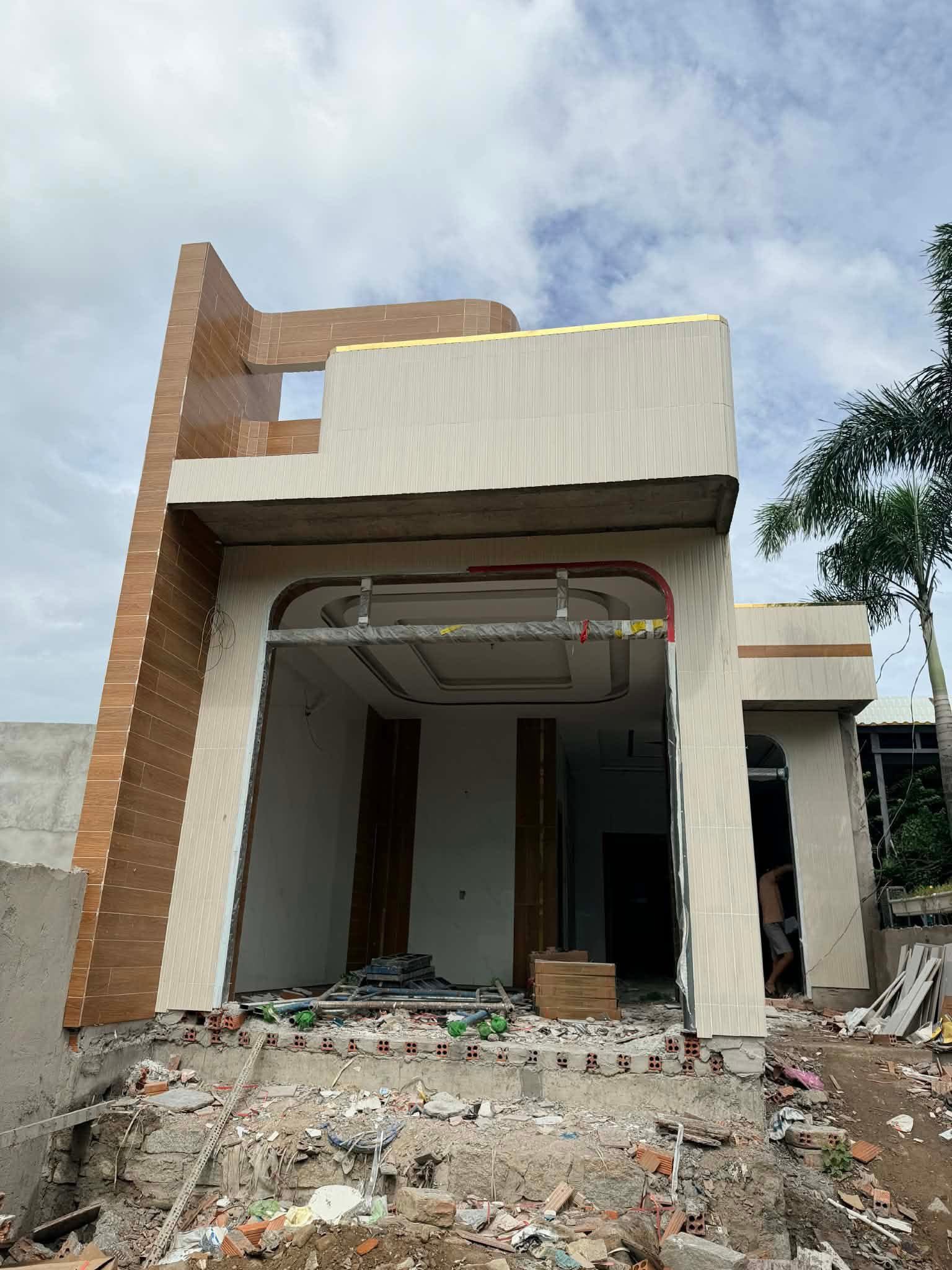 Nhà vườn hoàn thiện mặt tiền đường Hải Lâm, Bàu Trứ, 2,3 tỷ