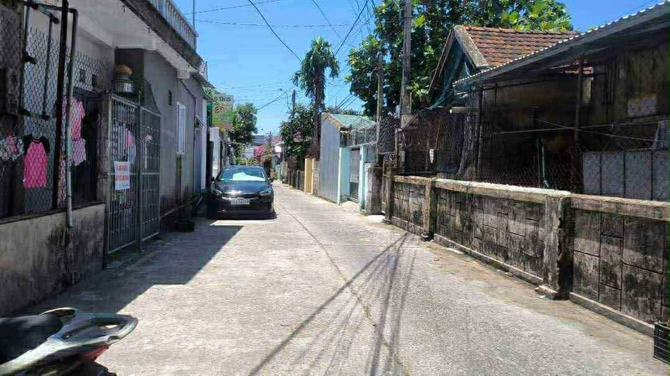 Bán nhà kiệt ô tô Hàm Nghi, phường Thuận Hoà, Thành phố Huế - 34m2, 2 phòng ngủ, giá 1.35 tỷ