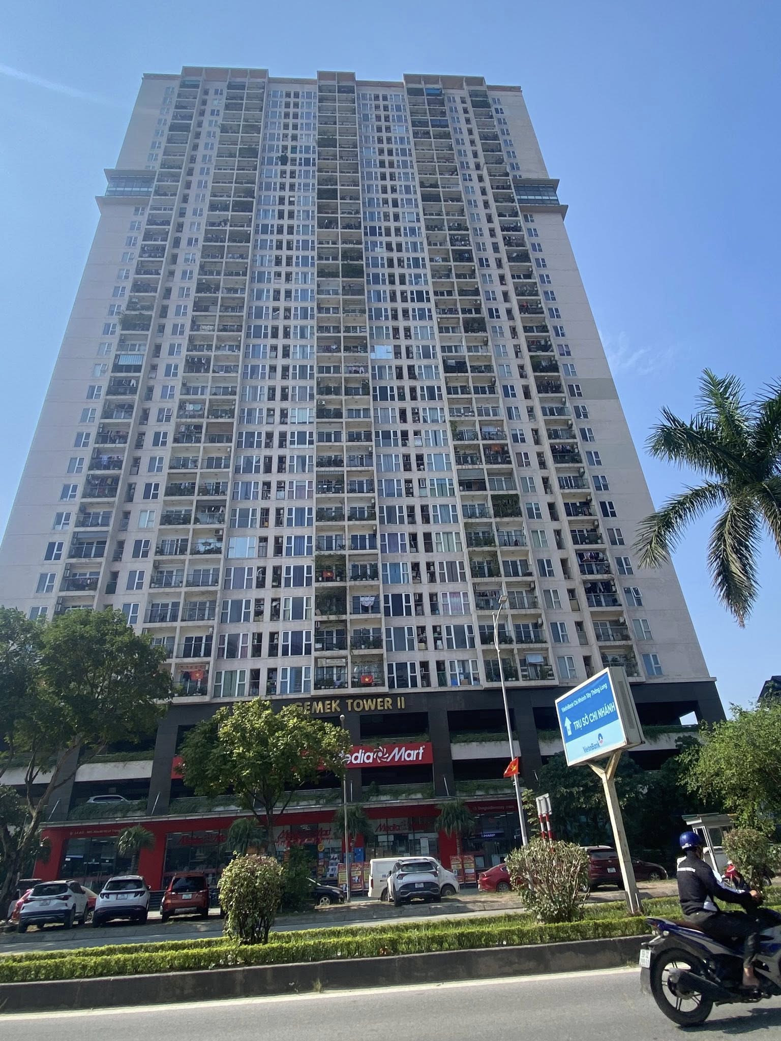 Căn hộ Gemek 2 Lê Trọng Tấn, 2 ngủ, full nội thất, gần Thiên Đường Bảo Sơn, Vinsmart City