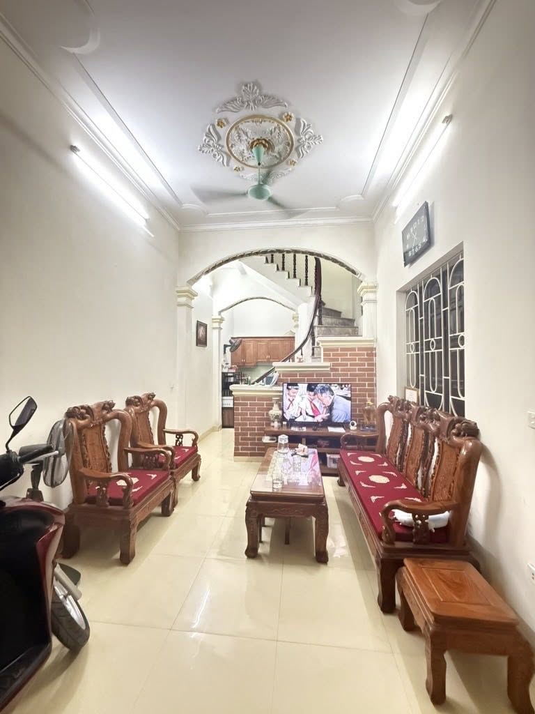 Bán nhà 4 tầng lô góc KĐT Xa La, diện tích 35m2, gần ô tô, giá nhỉnh 6 tỷ