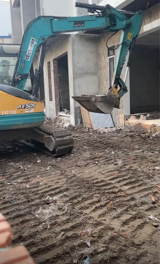 Nhà 63m2, mặt tiền 5m, ngõ giáp Khu đô thị Hòa Vượng, ô tô đỗ cửa - Nam Định