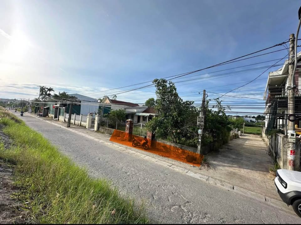 Siêu phẩm đất nền 148m2, hai mặt tiền "ăn tiền" đang chờ chủ nhân may mắn