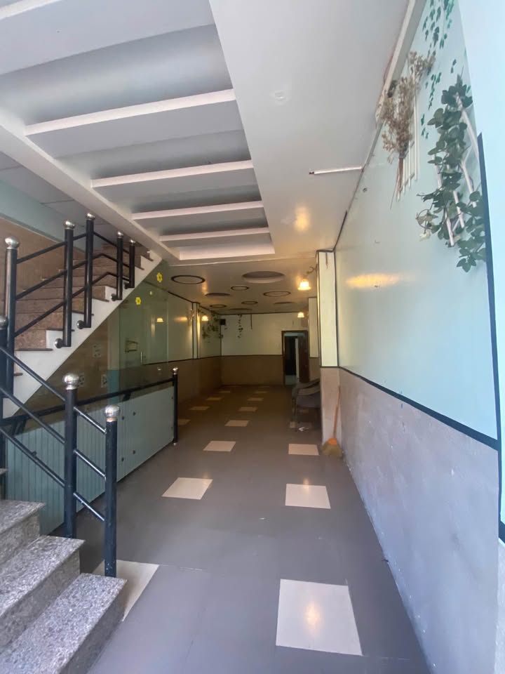 Nhà mặt tiền trung tâm Sóc Trăng - Kinh doanh gì cũng 'cháy'