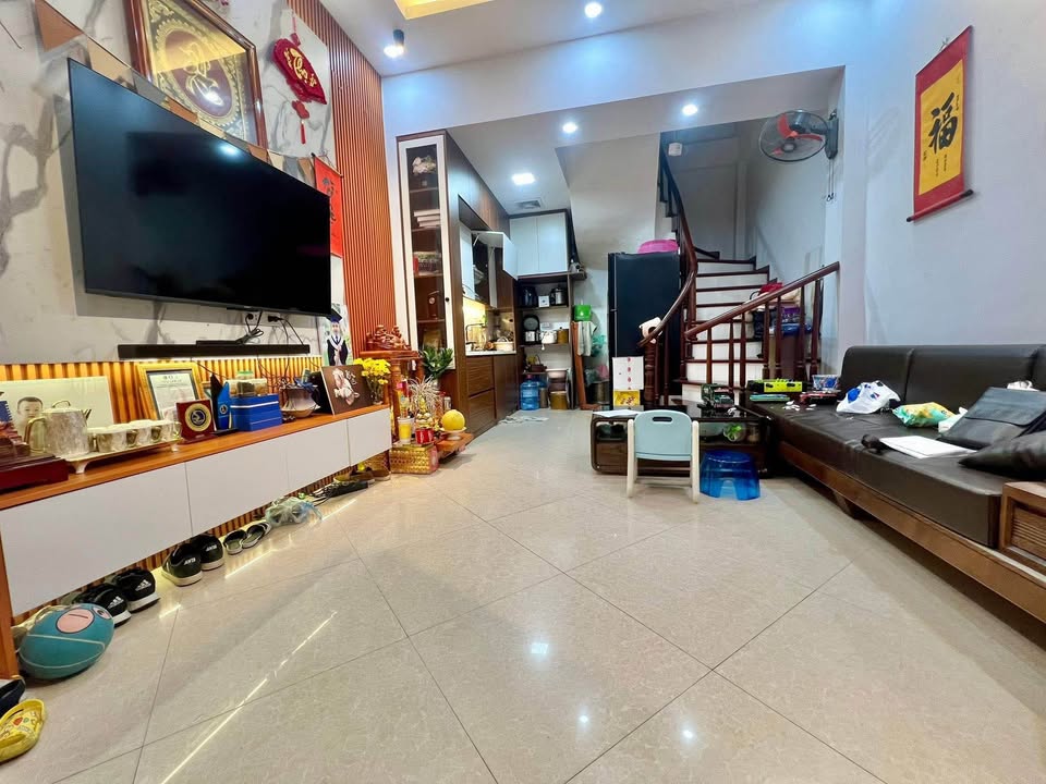 Nhà đẹp 5 tầng Ngõ Quỳnh, Hai Bà Trưng