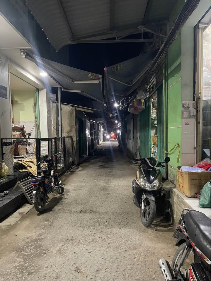 Bán nhà mặt tiền kinh doanh đa ngành nghề, 159.9m² tại trục chính Xóm Chài, Hưng Phú, Cần Thơ