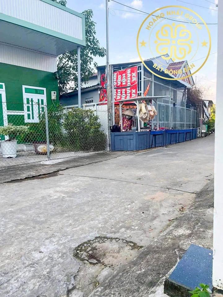 Nhà cấp 4 hẻm 221, phường Tân Thành, Cà Mau, giá tốt