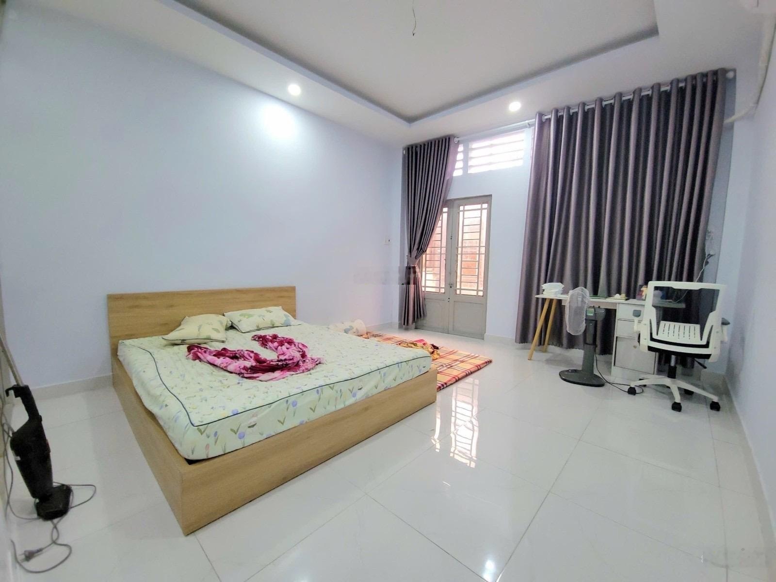 NHÀ MỚI 2 TẦNG 3 PHÒNG NGỦ CHỈ 4.8 TỶ Ni Sư Huỳnh Liên, Phường 10, Tân Bình LH 0949351891 Toản