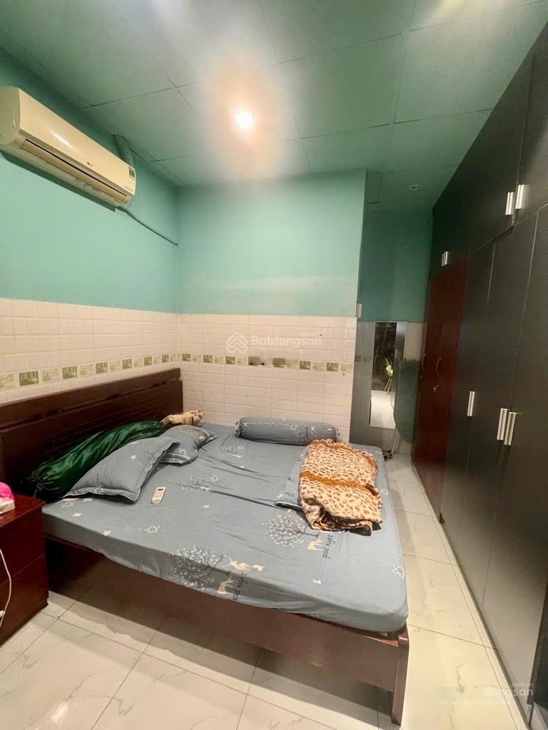 Nhà gò vấp, mặt tiền hẻm xe hơi hẻm thông, 4.5 x 9m, n.hỉnh 4 t.ỷ