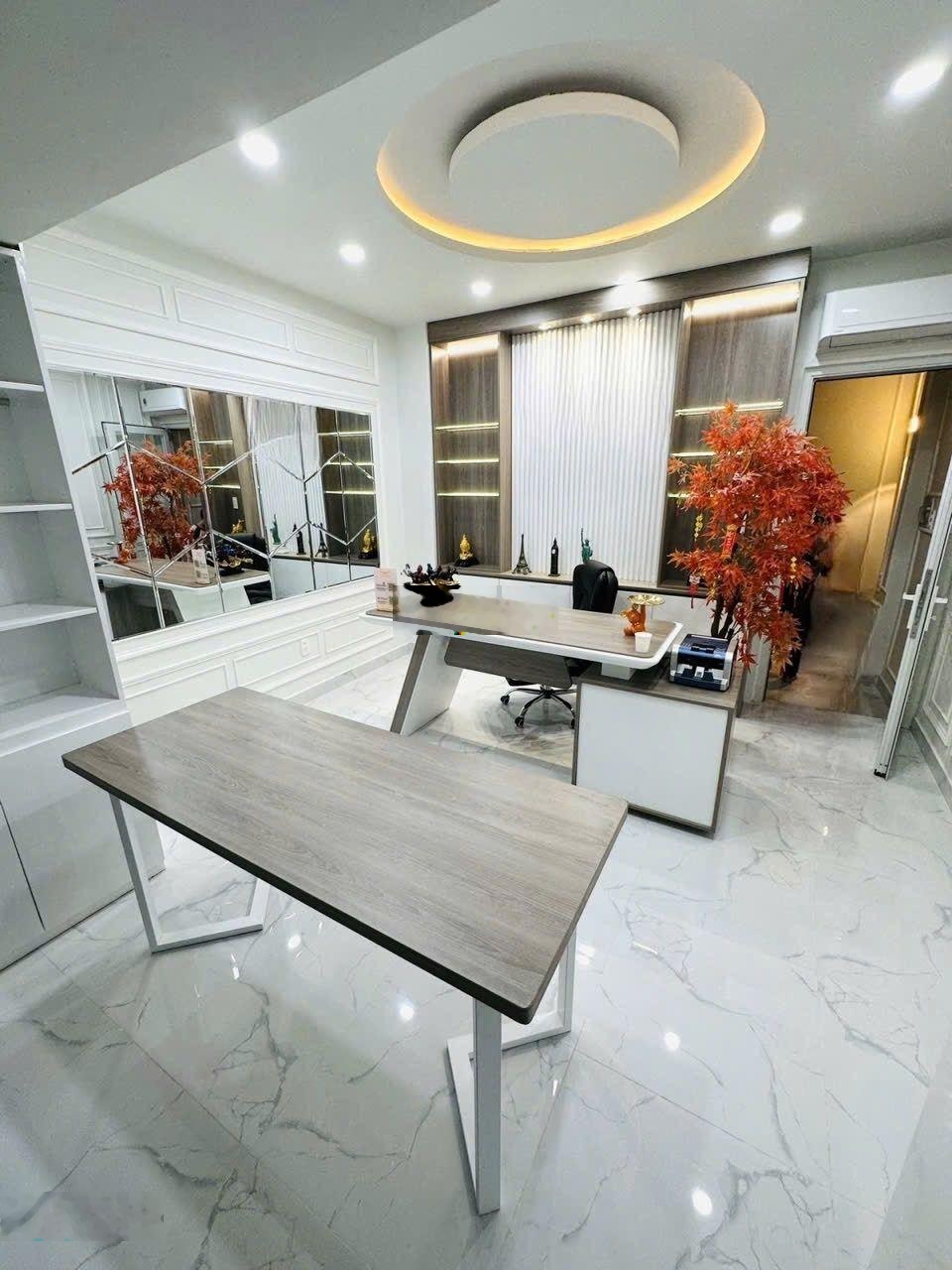 Nhà Đẹp Bước Vào Là Muốn Mua 3 Tầng 2 Phòng Ngủ Vị Trí Vàng