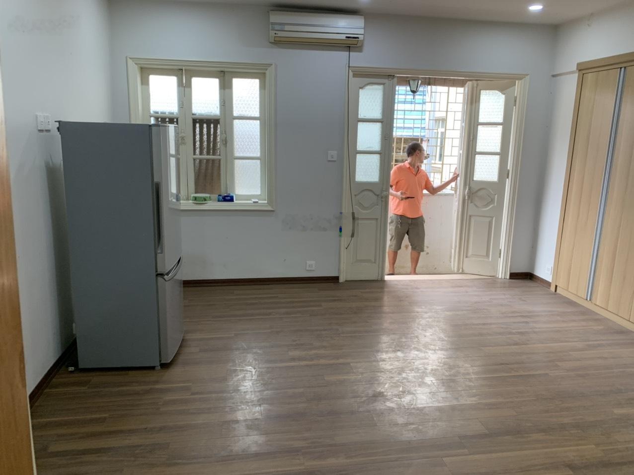 Cho thuê nhà riêng 50m 3 tầng phố Phan Đình Giót giá 7 triệu