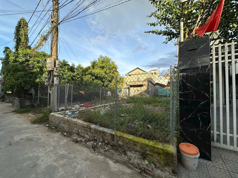 Đất xinh Hồ Đắc Di, Huế, sổ hồng sẵn, giá iu thương