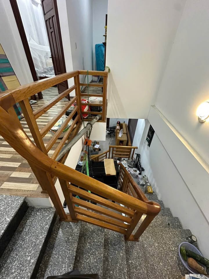 Nhà 2 tầng mặt tiền Nguyễn Phong Sắc, Vỹ Dạ lộc phát an khang