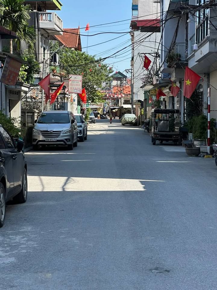 Nhỏ xinh 56m Ngọc Chi, Đông Anh đường thông, ô tô vào tận đất, giá chỉ 6 tỷ