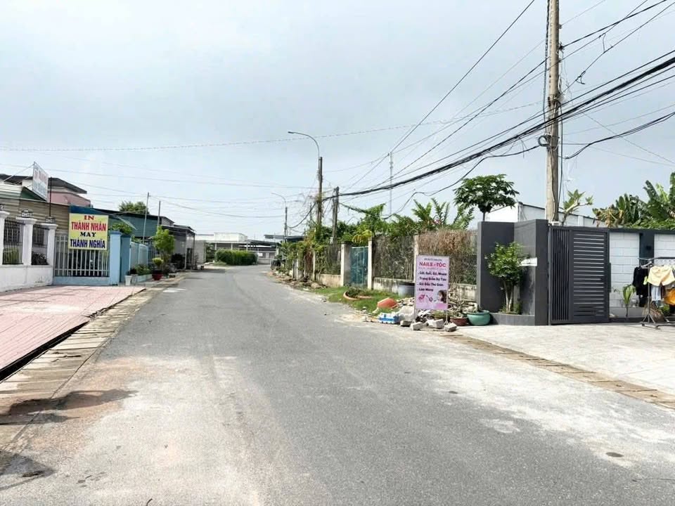 Chào mừng quý khách đến với cơ hội sở hữu một mảnh đất đắc địa ngay tại trung tâm Long Điền