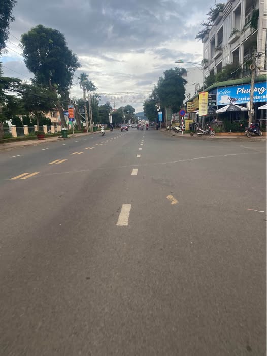 Nhà 76m2 Thị trấn Liên Nghĩa, Đức Trọng, gần chợ, trung tâm hành chính, đường 7m