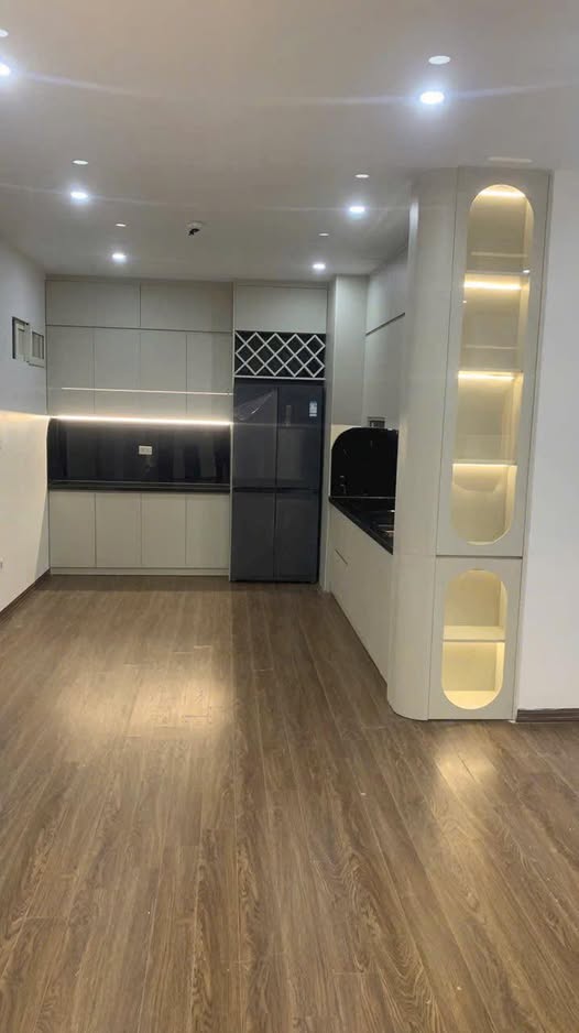 Cần bán căn hộ 3 phòng ngủ tại tháp Doanh Nhân, quận Hà Đông