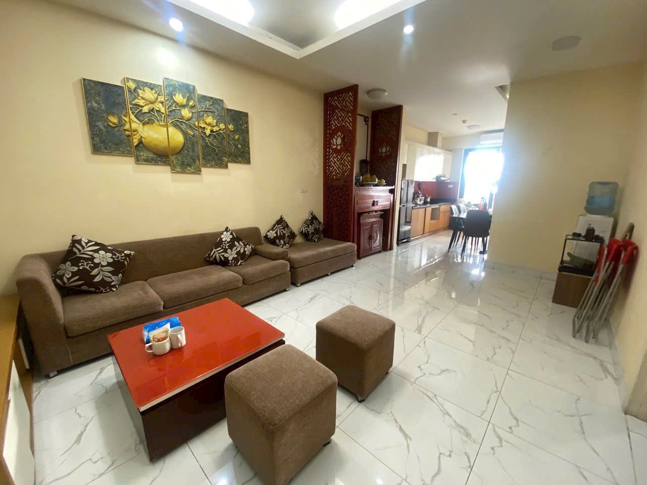 Căn hộ The Pride - tầng trung đẹp, ban công đông nam, 81m2