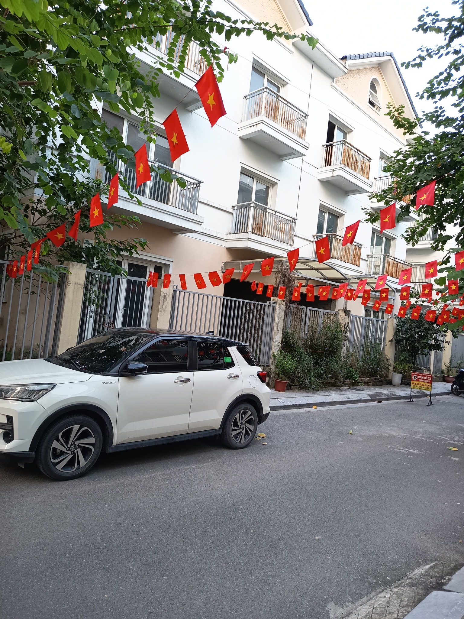 Chào mừng quý khách đến với cơ hội sở hữu một căn biệt thự lô góc cực phẩm