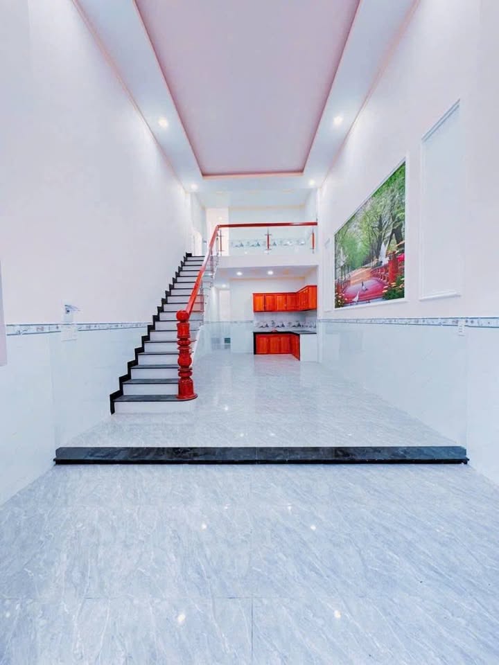 Nhà 60m² 2 phòng ngủ, 1,5 tỷ, Dĩ An, sổ chung, xe hơi tới nhà