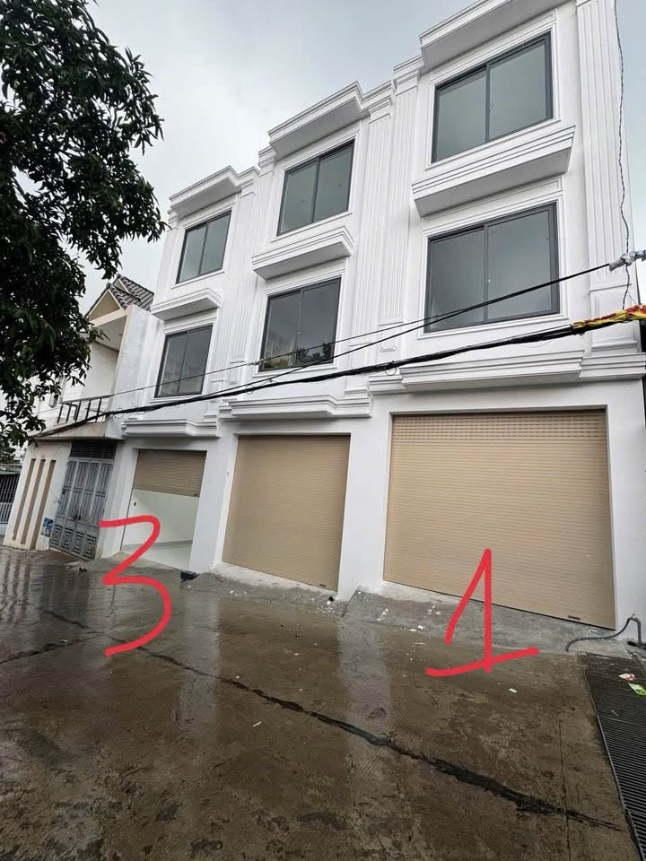 Nhà mặt tiền Đồng Sỹ Bình, Buôn Ma Thuột giảm sâu 350 triệu