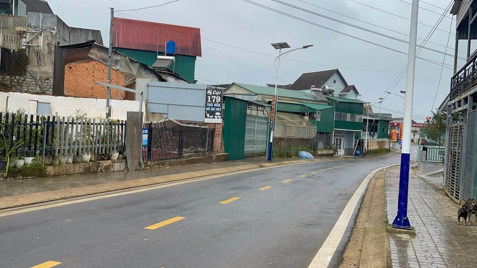 Bán mảnh đất tại Liên Bông - Lộc An, 180m2 mặt tiền nhựa, sổ đỏ 163.8m2, giá 1.8 tỷ