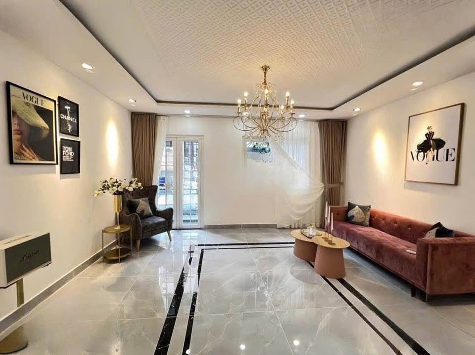 Ngôi nhà xưa trên phố Nguyễn Hồng Đào - nét cổ điển giữa lòng Tân Bình