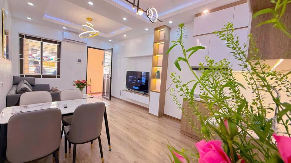 Bán tập thể văn hóa nghệ thuật Tuồng - Doãn Kế Thiện, 42m2, 3.9 tỷ