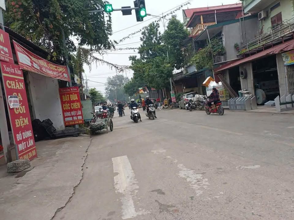 Đất Vĩnh Phúc: 138m2, mặt tiền 7m, giá chỉ hơn 500 triệu đường thông, dân đông, đón lộc