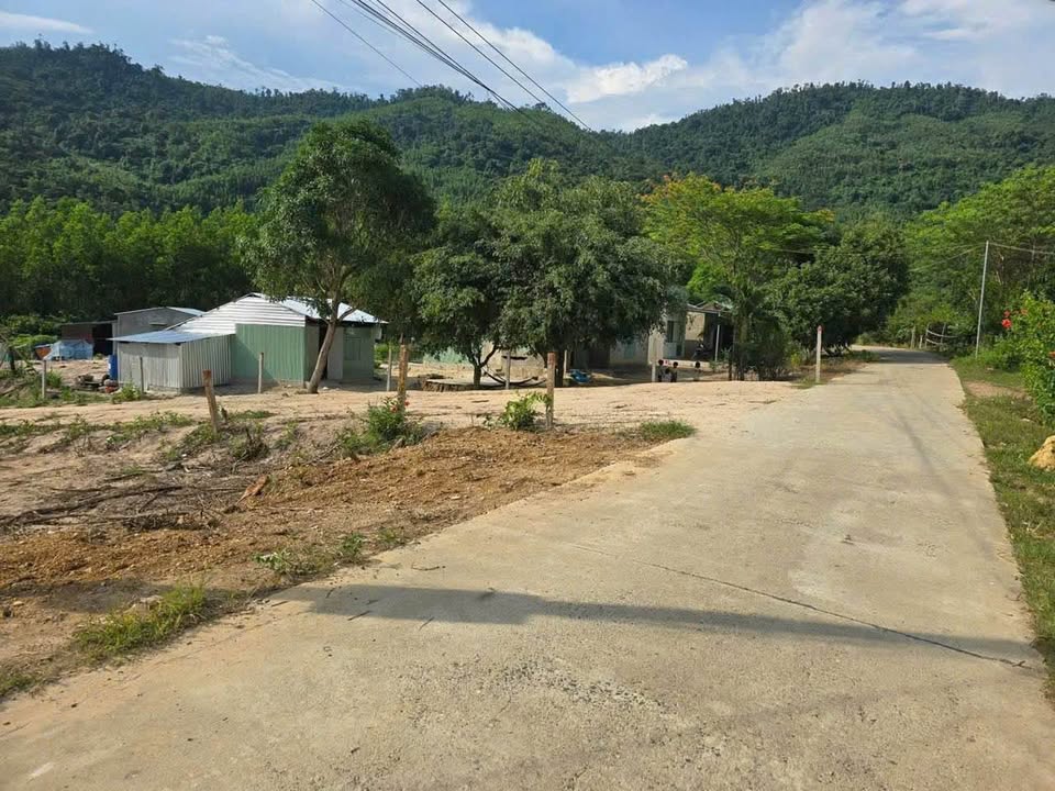 Bán đất nền 781m2 tại Khánh Bình, Bắc Khánh Vĩnh, sổ đỏ thổ cư, đường rộng