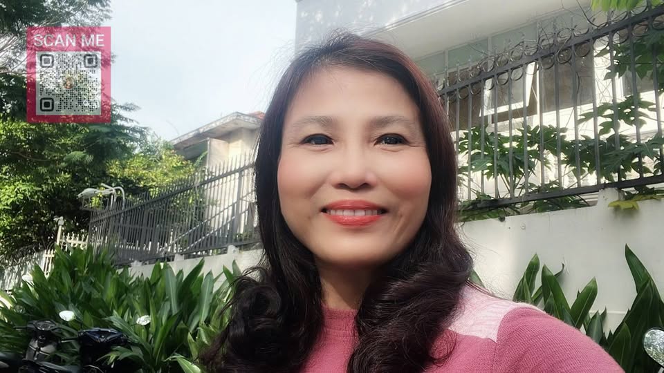 Tọa lạc tại vị trí đắc địa bậc nhất Quận 3, căn dinh thự lô góc cổ kính này là một kiệt tác kiến trúc