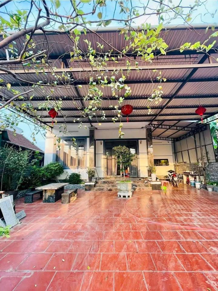 Bán nhà mặt tiền Lê Thanh Nghị, Thủy Châu, Huế, 235m2, giá 2,42 tỷ