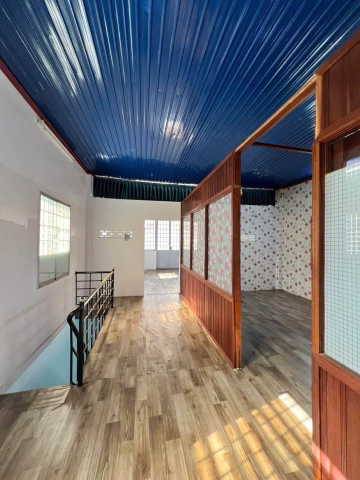 Nhà trung tâm phố Tân Lập, hạ giá sâu, vị trí vàng