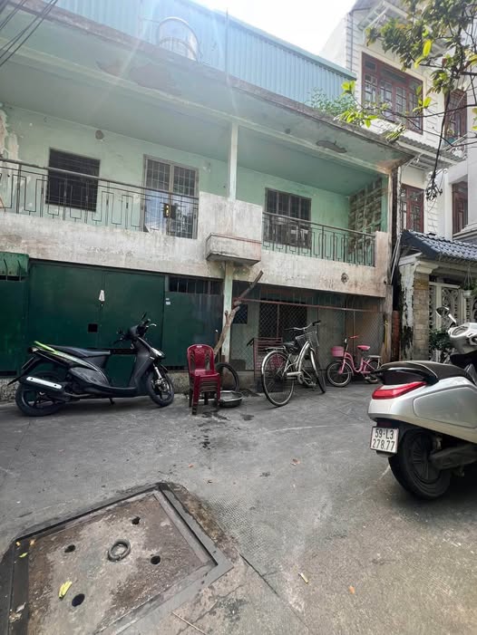 Nhà Dương Bá Trạc ngang khủng 7,3 m, 1 trệt 1 lầu, giá 7,2 tỷ, sổ hồng riêng