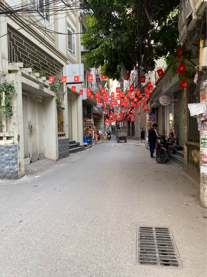 Siêu phẩm nhà đẹp ngay hồ Đền Lừ, Hoàng Mai, Hà Nội đang chờ chủ mới