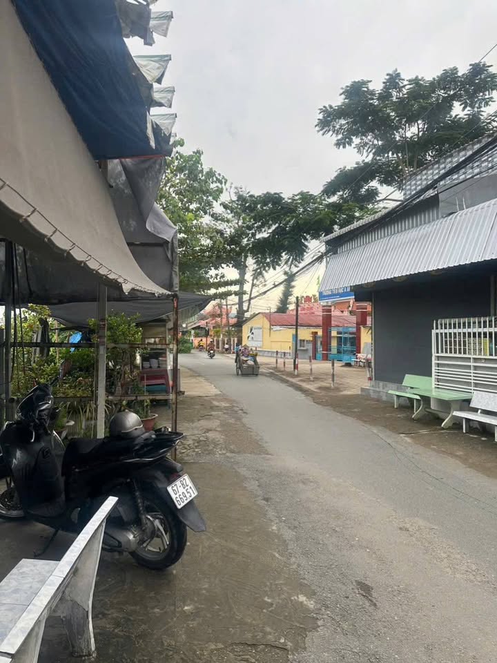 Bán nhà cấp 4 tại thị trấn An Châu, An Giang, hẻm xe máy, gần trường học, giá 550 triệu