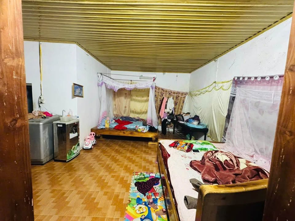 Bán đất tặng nhà 1 tầng 210m2 tại Tuyên Quang, giá 1 tỷ